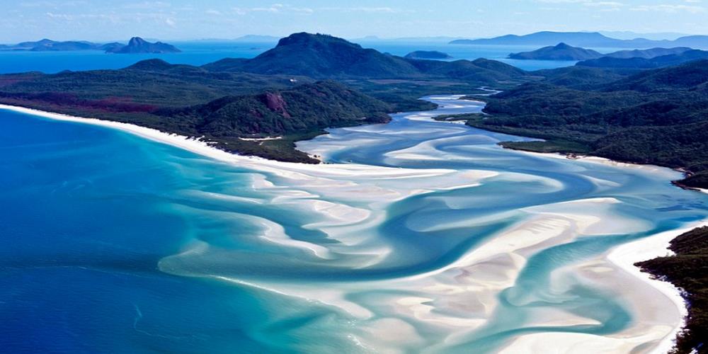 WHITEHAVEN BEACH